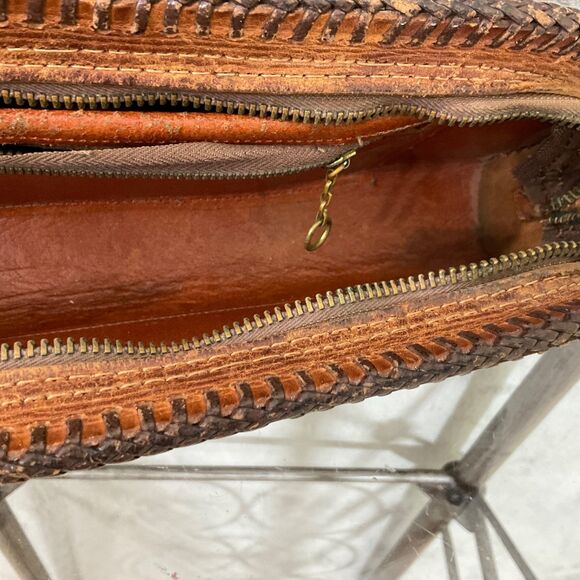 Vintage Tooled Leather Clutch Purse Bag Brown Western Rodeo Zip around  patina * - Picture 6 of 13